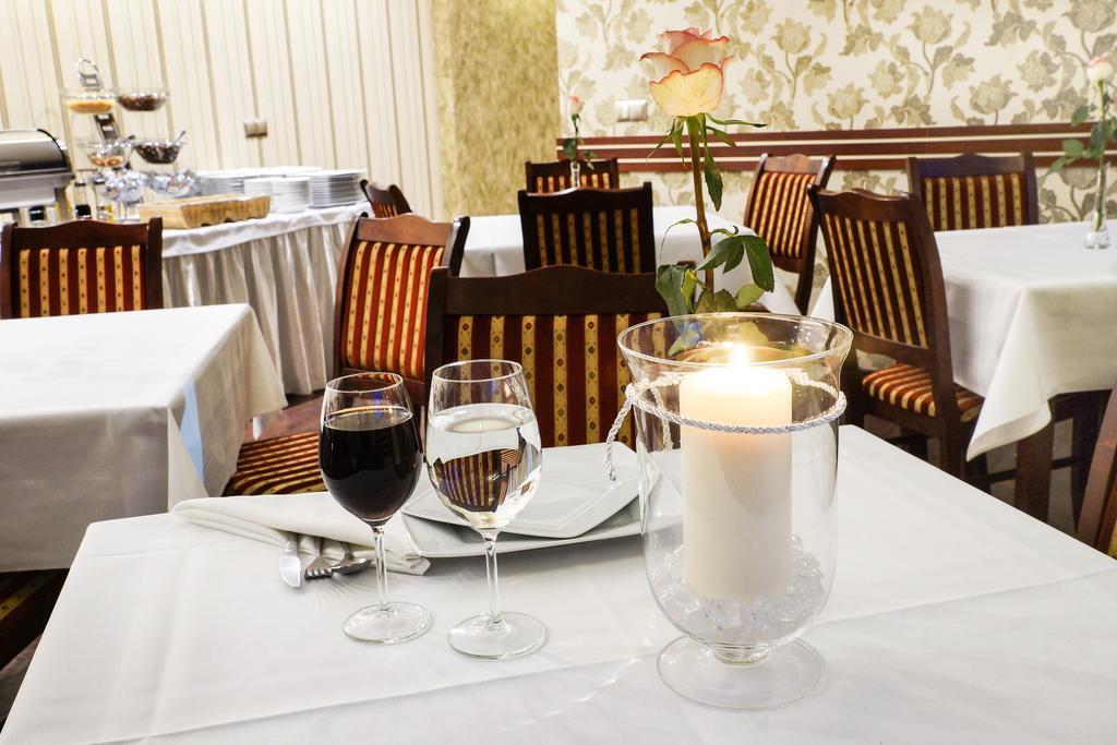 Hotel City Grudziądz Kültér fotó