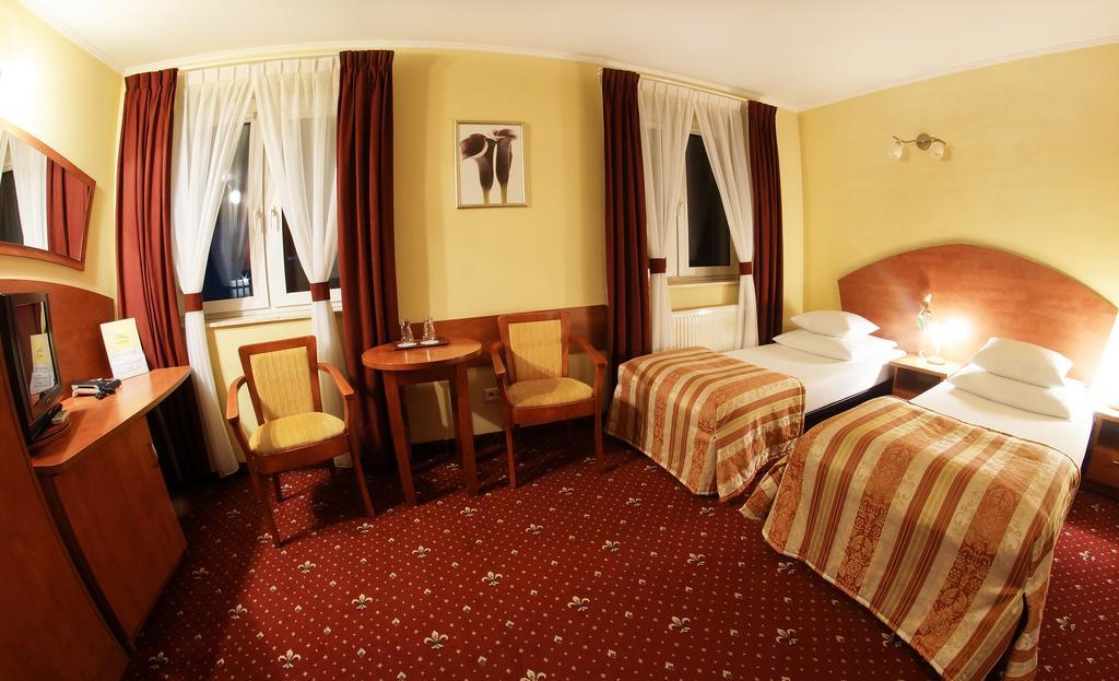 Hotel City Grudziądz Szoba fotó