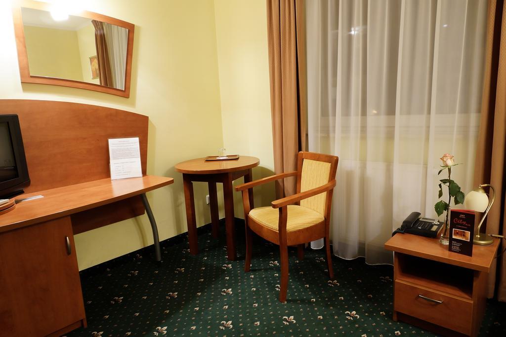 Hotel City Grudziądz Szoba fotó